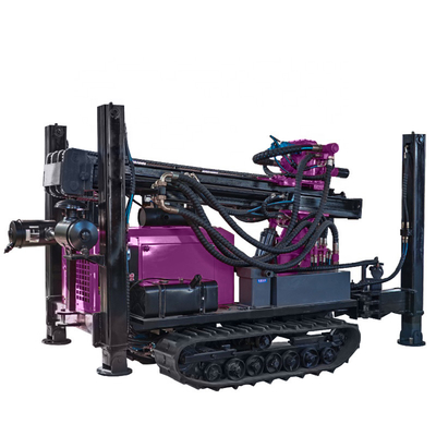 Machine voor het boren van waterputten met een capaciteit van 5200 kg en een boringdiepte van 180 m
